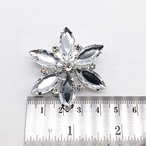 Hand Made China Fashion Acrylic Stone Clear Brooch Pin