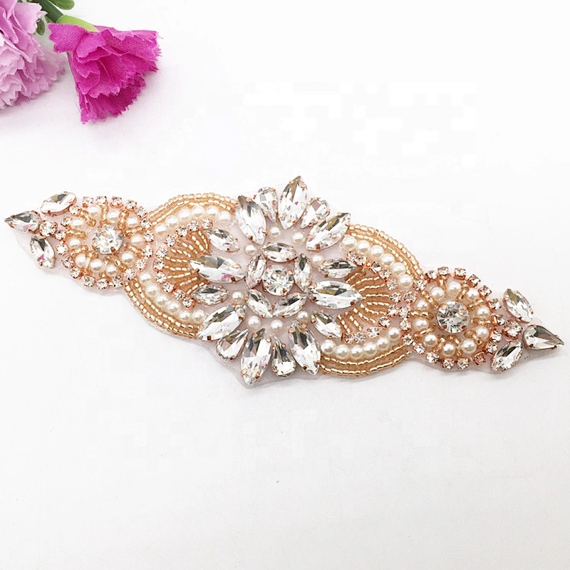 Custom design rhinestone hot fix rhinestone applique patch motif for wedding decors