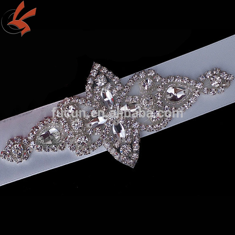 high quality iron on rhinestone appliques for wedding garment accessories