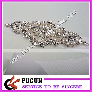 Hot sale hand rhinestone applique embroidery designs lace ribbon for wedding