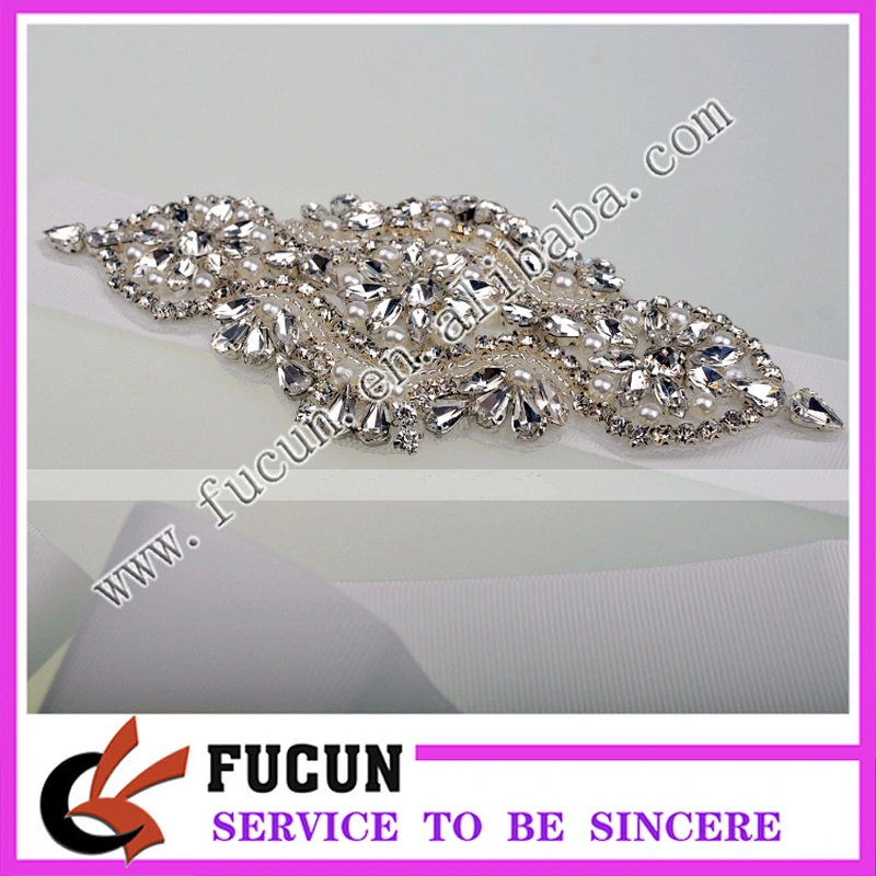 Hot sale hand rhinestone applique embroidery designs lace ribbon for wedding