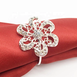 factory wholesale delicate cheap price eco-friendly table little flower shape crystal napkin ring