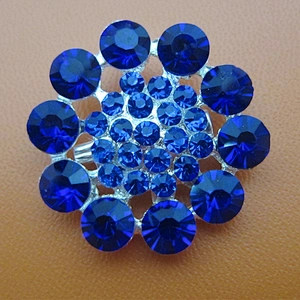 China factory bulk cheap vintage design antique brooches for sale