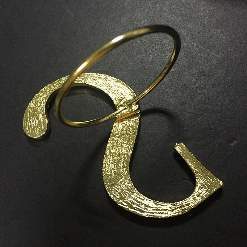 China wholesale gold alphabet napkin ring for indian wedding table decoration