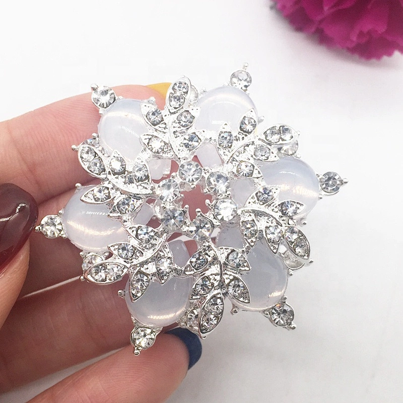 Wholesale hot handmade new fashion design opal flower brooch pins
