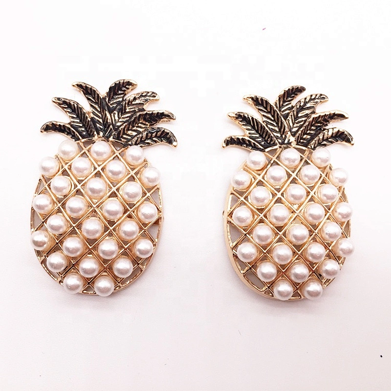 China Manufacturer Womens shoe ornament pineapple shape pearl beads shoe buckle decoration