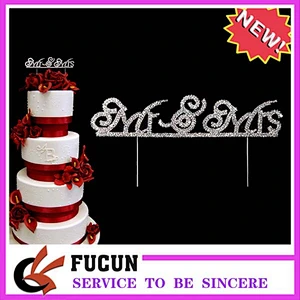 New Crystal Diamante Rhinestone Bling Mr & Mrs Wedding Cake Topper