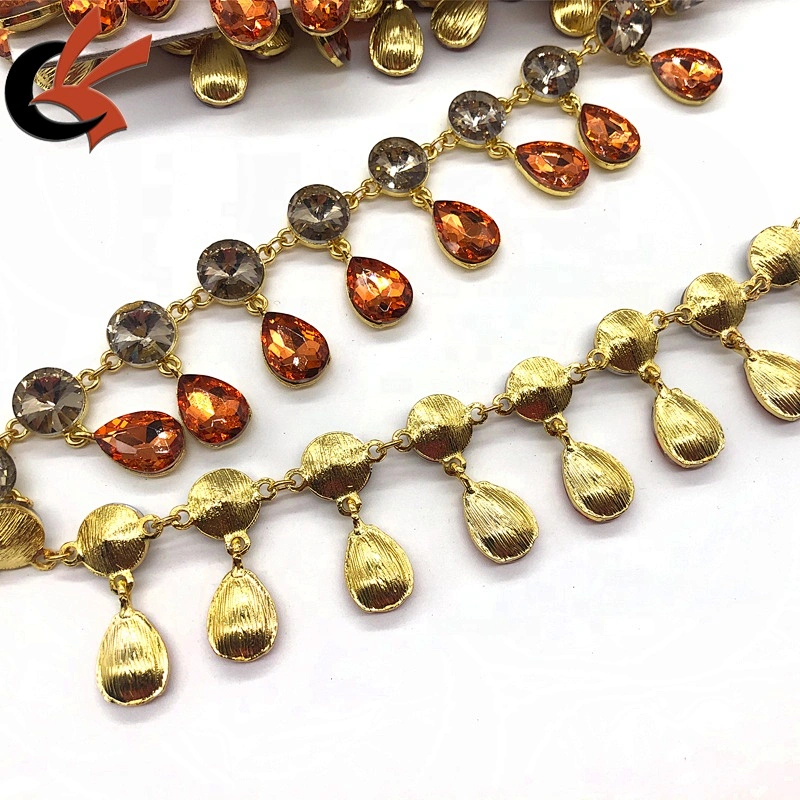 Factory Making Wholesale Glass crystal Metal chain trimming for Carnival