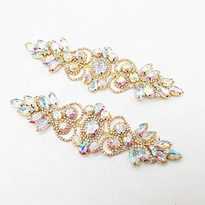 China factory best selling fashion delicate gold stone alloy crystal floral applique