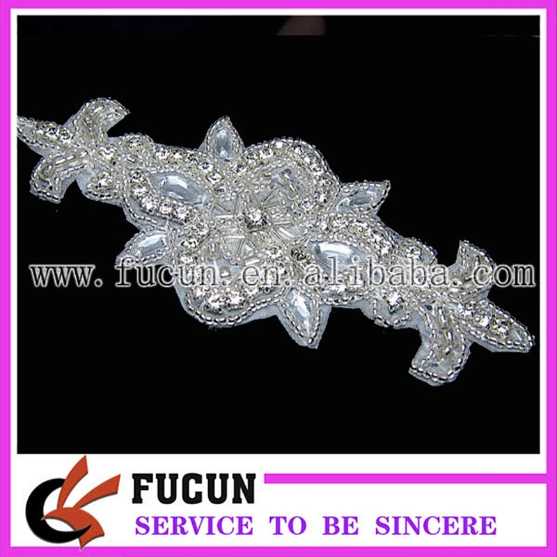 China manufacturer iron on rhinestone applique for garment,bag,shoe decoration