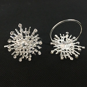 Wholesale Cheap Personality Irregular Design Bridal Crystal Napkin Ring for Wedding Table Decor