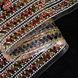 2018 High Quality Hot Fix Resin Rhinestone Mesh Trimming