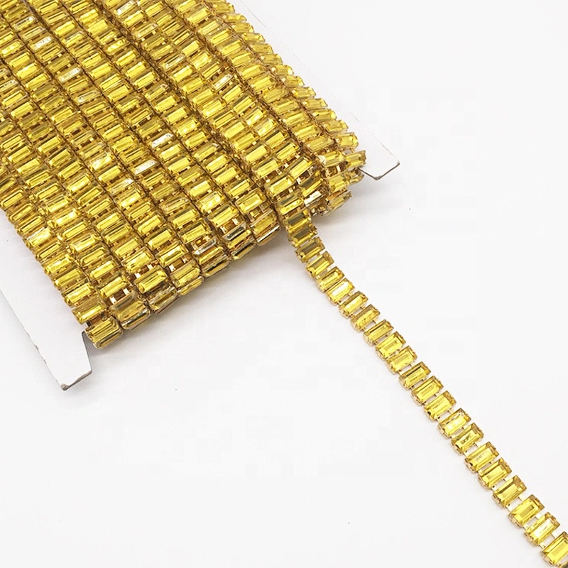 China manufacturer professional customised golden rhinestone metal strass trimmings
