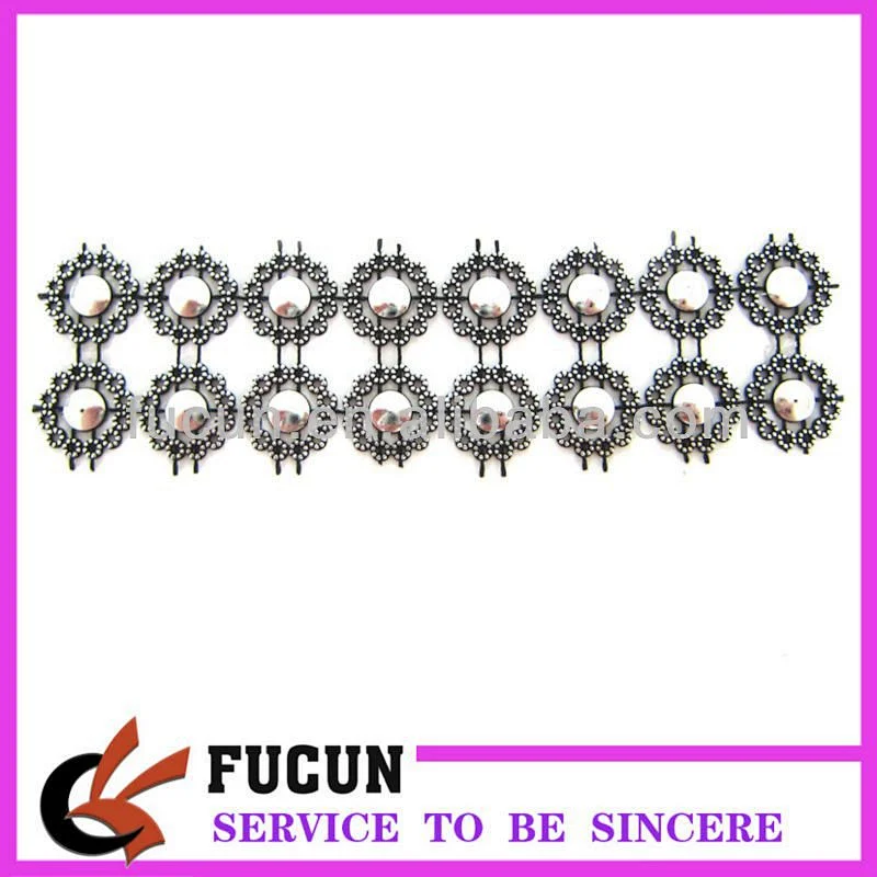 Hot sale Garment plastic lace braiding /plastic garment accessories
