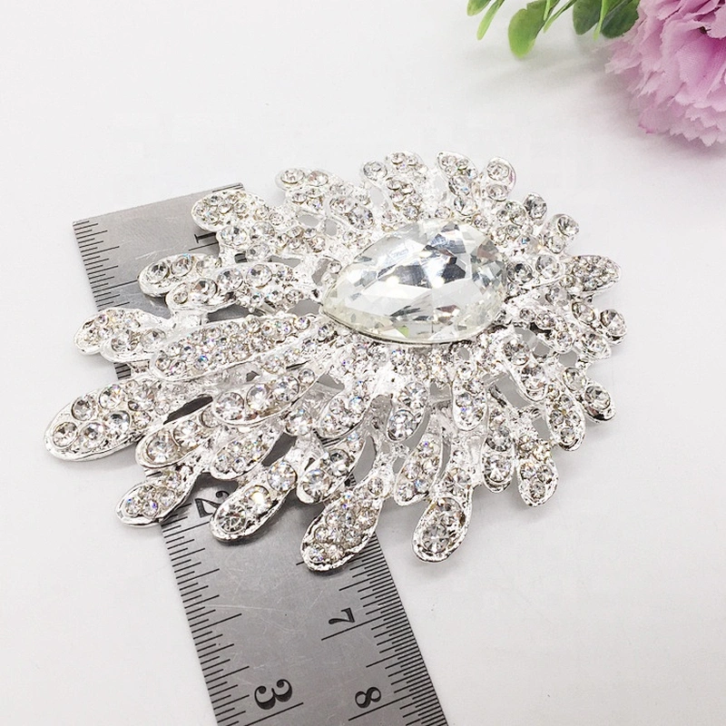 Cheap Wholesale Vintage Bulk Lots Costume Rhinestone Brooches