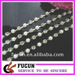 New design rhinestone and pearl chain