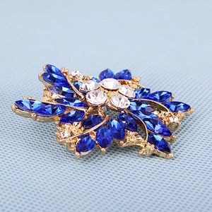 party costume decoration wedding favors gifts crystal brooch