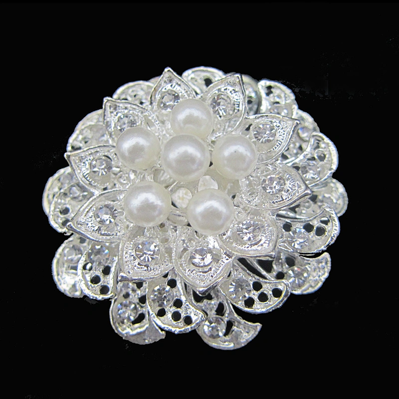 hot selling clear chair sash pearl and rhinestone wedding brooch