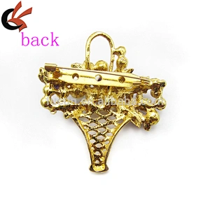 a basket of pearl flowers brooch
