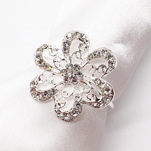 factory wholesale delicate cheap price eco-friendly table little flower shape crystal napkin ring