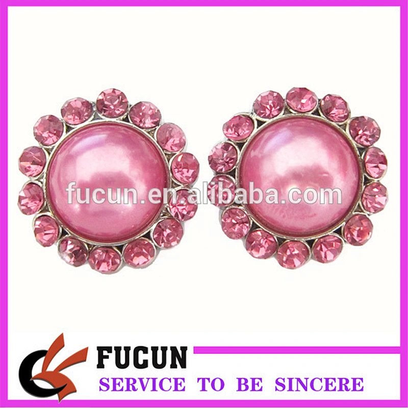 fashion colours pearl and rhinestone small brooch