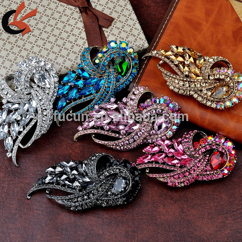 Wholesale Vintage Rhinestone Crystal Brooch Pin for Evening Dress Decoration