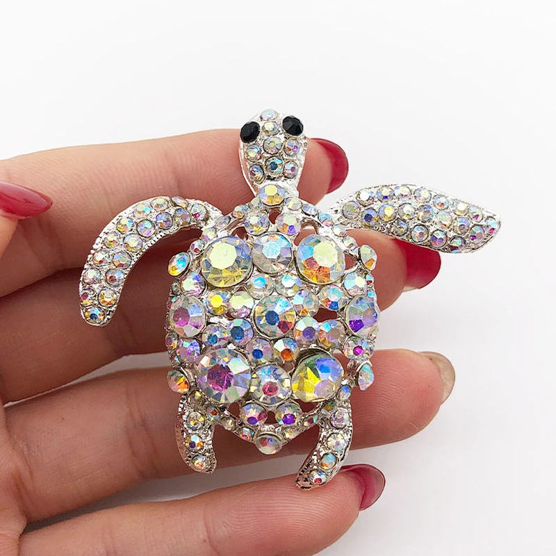 fashion jewelry lovely style crystal brooch