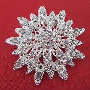 Women Favor Lapel Pin Design Rhinestone Vintage Flower Crystal Brooch