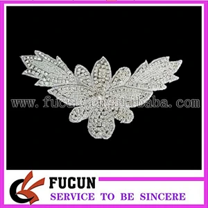 wholesale crystal rhinestone lace trim for bridal /kids clothing rhinestone appliques