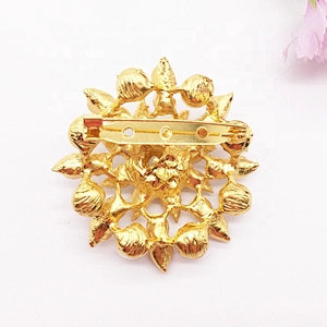 Silver Pearl Rhinestone Flat Back Embellishment Brooch Pin Clear Pearl Wedding Broach in Gold