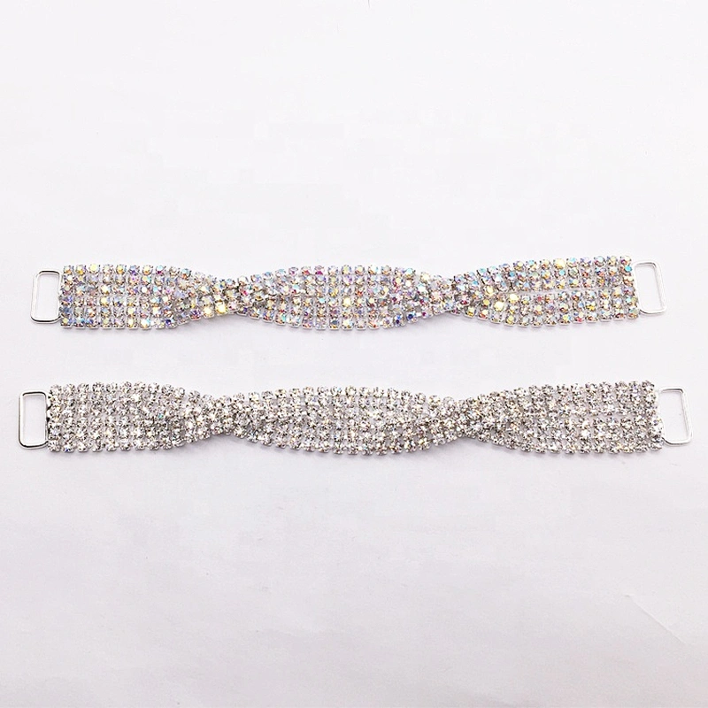 Women latest model fashion twisty design swimming wear rhinestone connector