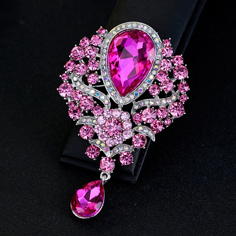2018 New Style Gold Vintage Large Crystal Decorative Safety Brooch Pin