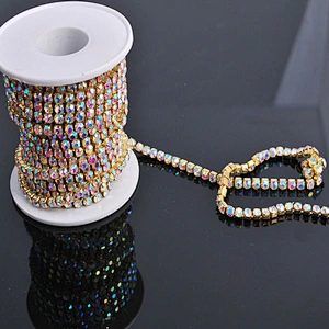 Wholesale wedding jewelry roll gold plated ab crystal close rhinestone cup chain Guangzhou factory