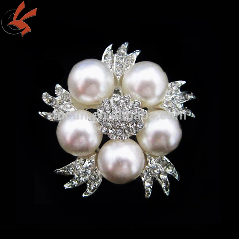 a basket of pearl flowers brooch