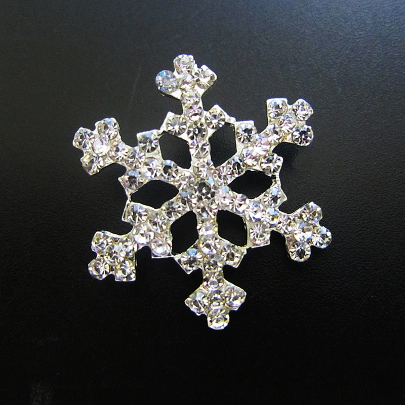 Hand made bulk Christmas crystal metal rhinestone snowflake decoration brooch