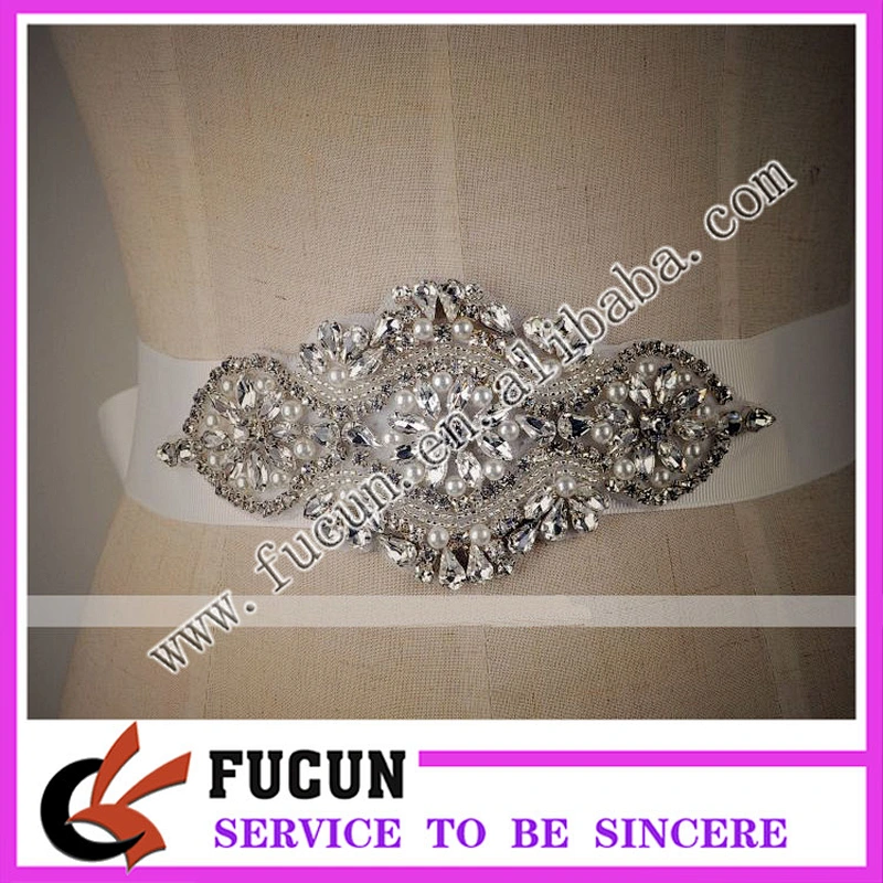 Hot sale hand rhinestone applique embroidery designs lace ribbon for wedding
