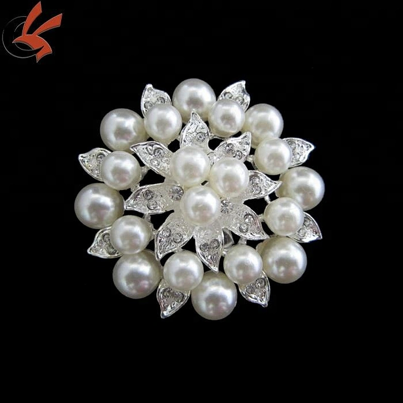 Flower Brooch Pin Pearl Beautiful Clear Rhinestone Crystal