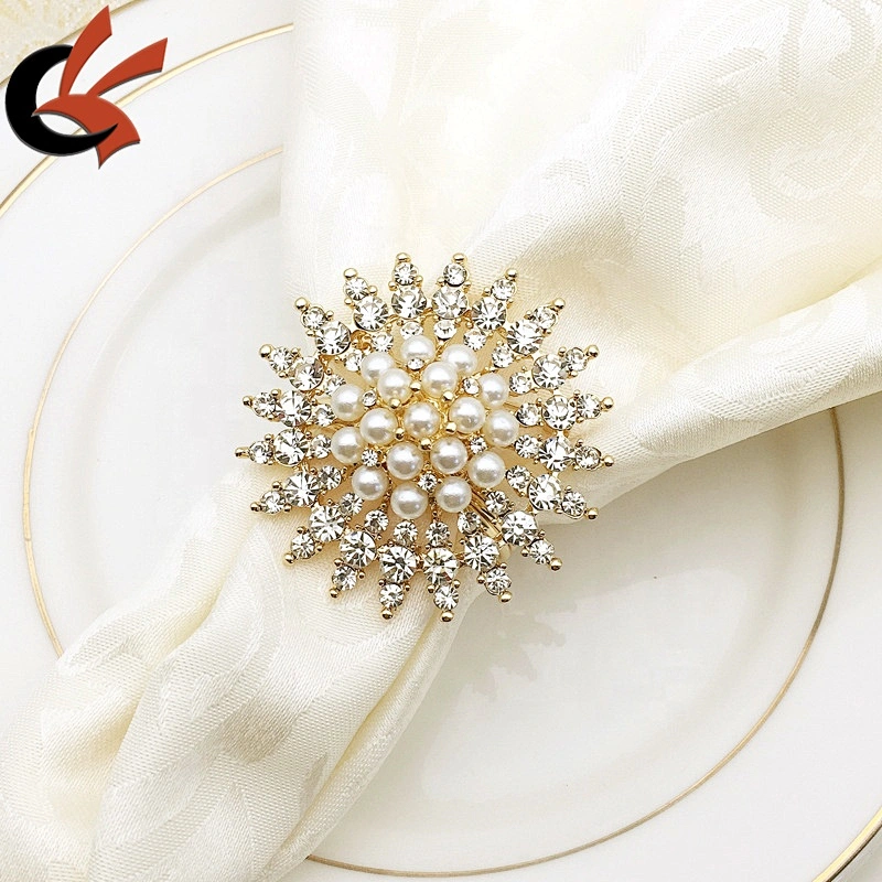 Bling Diamonds Pearl Wedding Napkin Ring for Wedding Dinner Favors