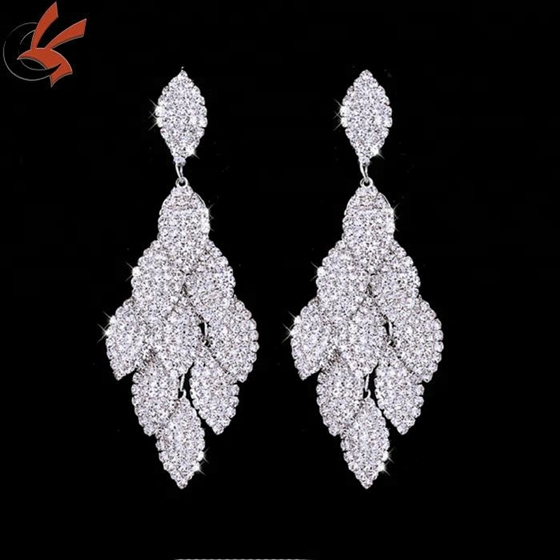 wholesale banquet silver cute rhinestone earrings
