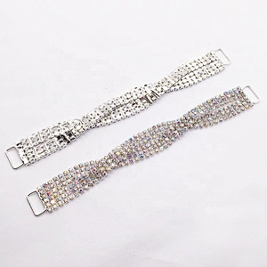 Women latest model fashion twisty design swimming wear rhinestone connector