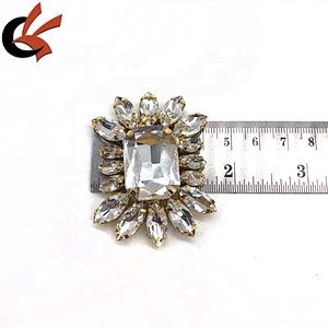 Fashion Vintage style Clear crystal gold base diamante shoes buckles