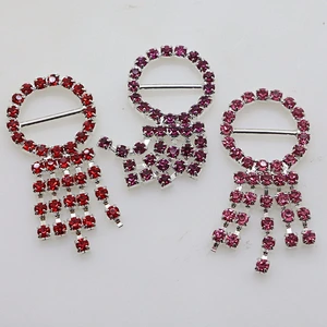 2019 Fancy design apparel metal high quality Spandex chair band sash rhinestone buckle