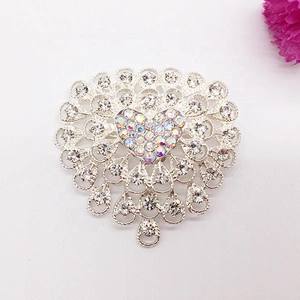 2019 latest fashion lace design brooch electroplating craft women accessory fabric brooches