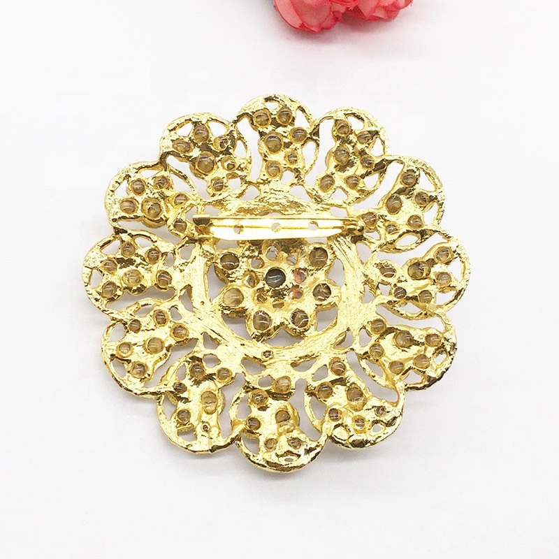 Vintage style glass crystal rhinestones women and men wedding topper brooch extra large wedding brooch