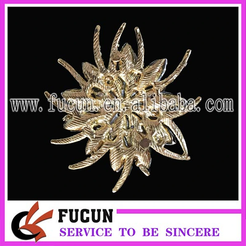 Factory custom handmade bulk fashion jewelry green lotus flower rhinestone brooches