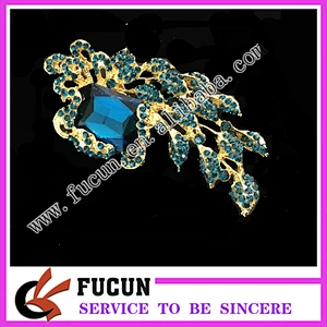alibaba hot sale March Expo gold jewelry fashion Wedding rhinestone brooches