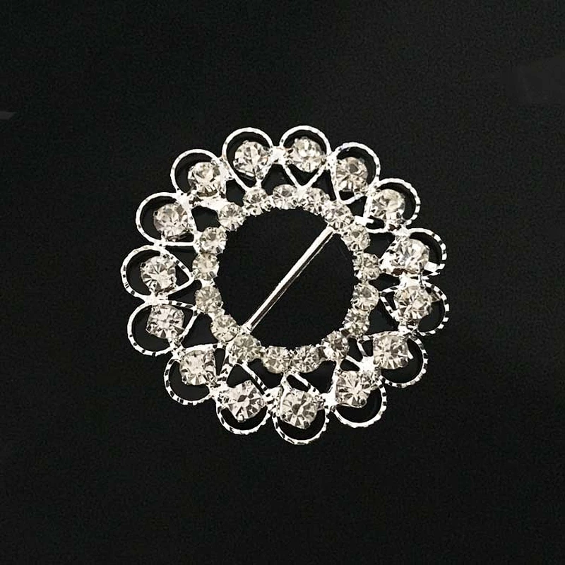 New arrival round rhinestones metal flower buckles for wedding decoration