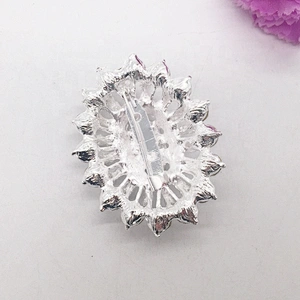 Hot sale clear diamante rhinestone clothing accessories brooch pins
