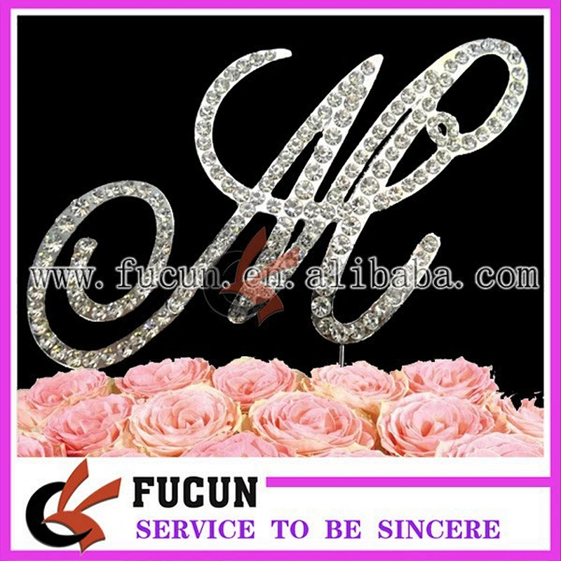 China wholesale diamond cake topper wedding decoration centerpieces