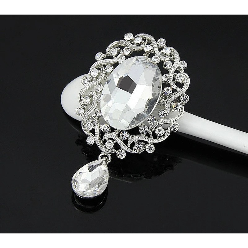 Latest wholesale colorful crystal top quality bling shiny rhinestone wedding bridal brooch in bulk